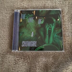 Taylor Swift Its Rapturous life of a showgirl  CD